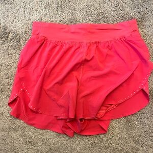 Lululemon Athletica fast and free athletic shorts - LIP GLOSS - size 6